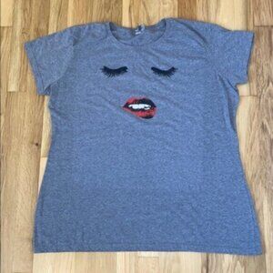 Gray Oversized Lip Bitting Tee